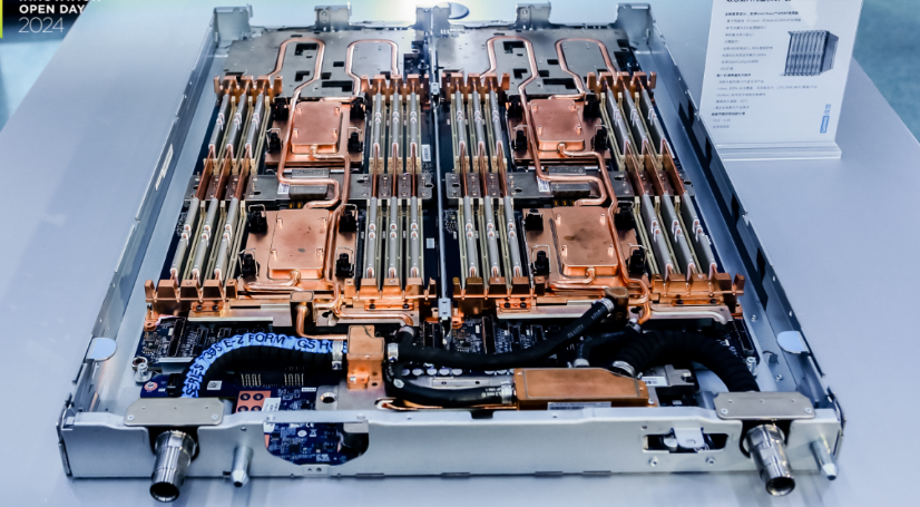 算力服務器液冷系統快接頭智慧監測應用解決方案：用“看得見的顆?！苯档瓦\維風險