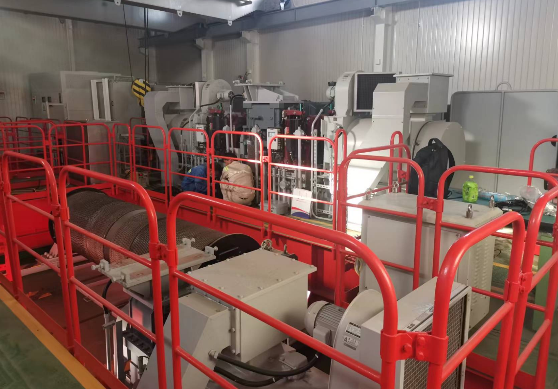 在線油液監(jiān)測系統(tǒng)如何實現(xiàn)齒輪磨損與污染度實時診斷？應(yīng)用案例詳解